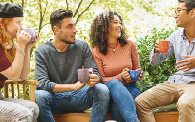 ESTILO DE VIDA SALUDABLE: Mantener relaciones sociales